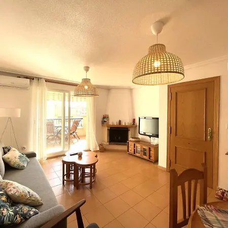 Family House With Pool Holiday home